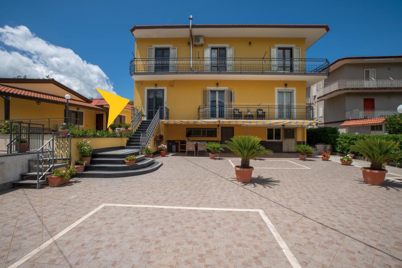 B&B L'Abbraccio Casola di Napoli 外观 照片