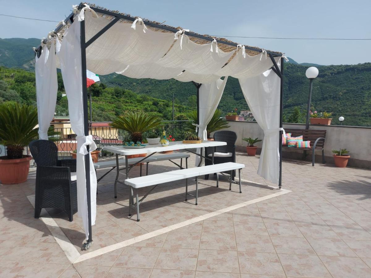 B&B L'Abbraccio Casola di Napoli 外观 照片