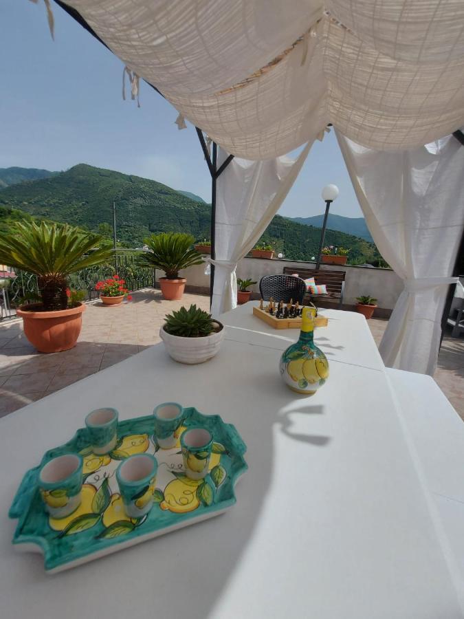 B&B L'Abbraccio Casola di Napoli 外观 照片